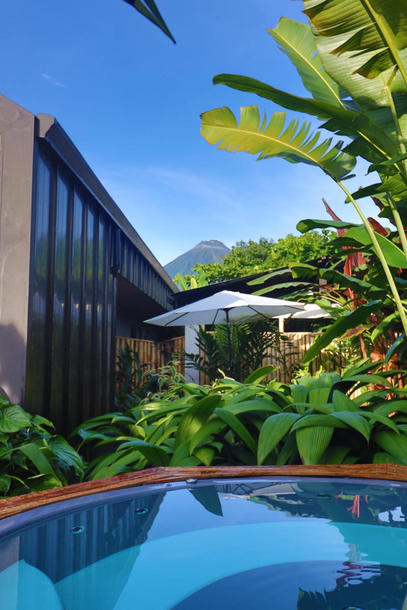 Suwa Arenal * La Fortuna